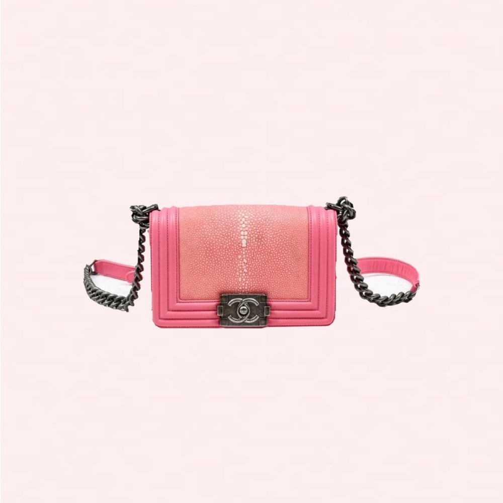 Chanel Pink Stingray Leather Shoulder Le Boy Bag